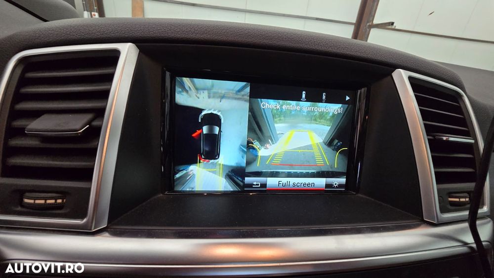 Mercedes-Benz ML 350 BlueTec 4MATIC Aut - 2