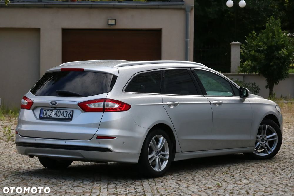 Ford Mondeo 2.0 TDCi Titanium PowerShift - 39