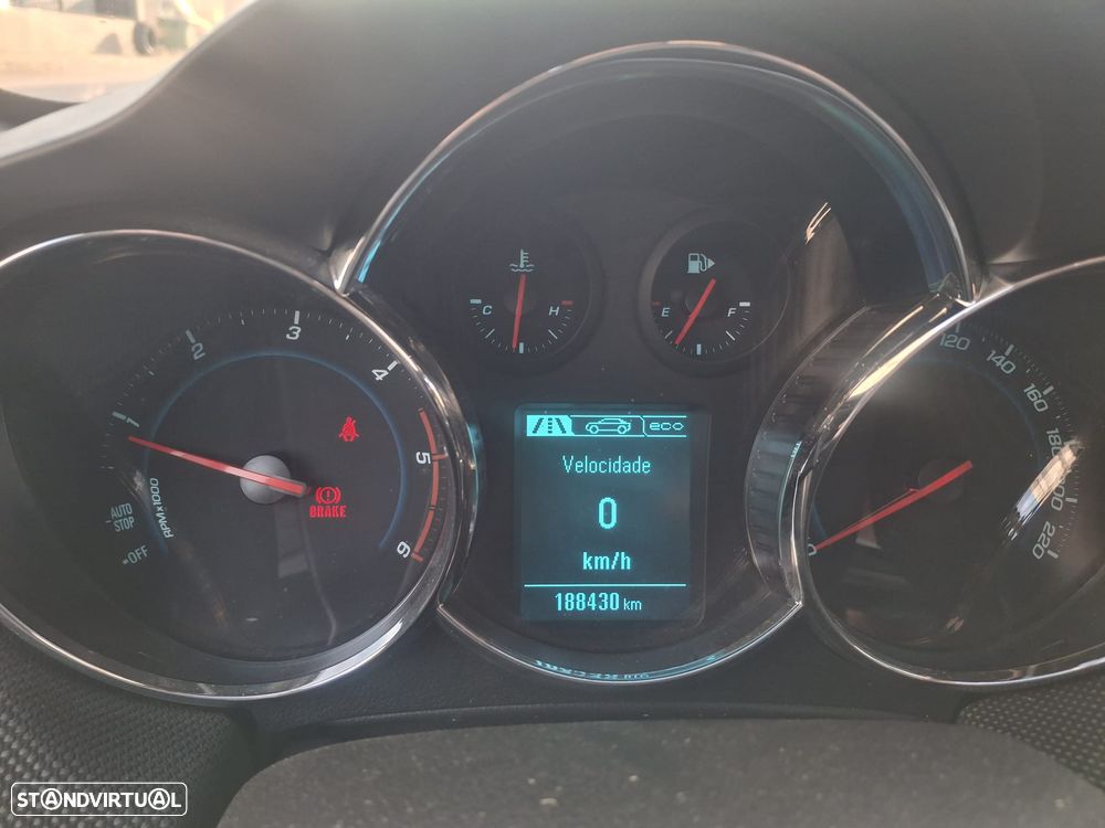 Chevrolet Cruze 1.7 VCDi LTZ - 15
