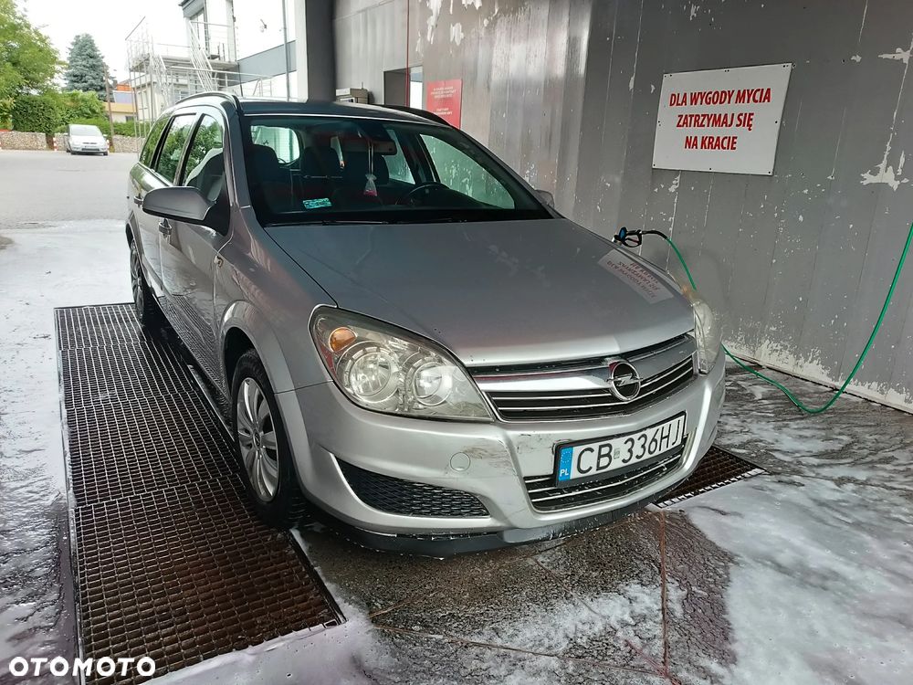 Opel Astra 1.7 CDTI Cosmo - 4