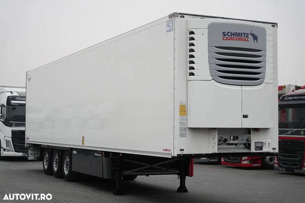 Schmitz Cargobull / REFRIGERAT / UNITATE SCHMITZ TKM / 2x AXE DE RIDICARE / COȘ PENTRU PALEȚI / 2023 / - 8