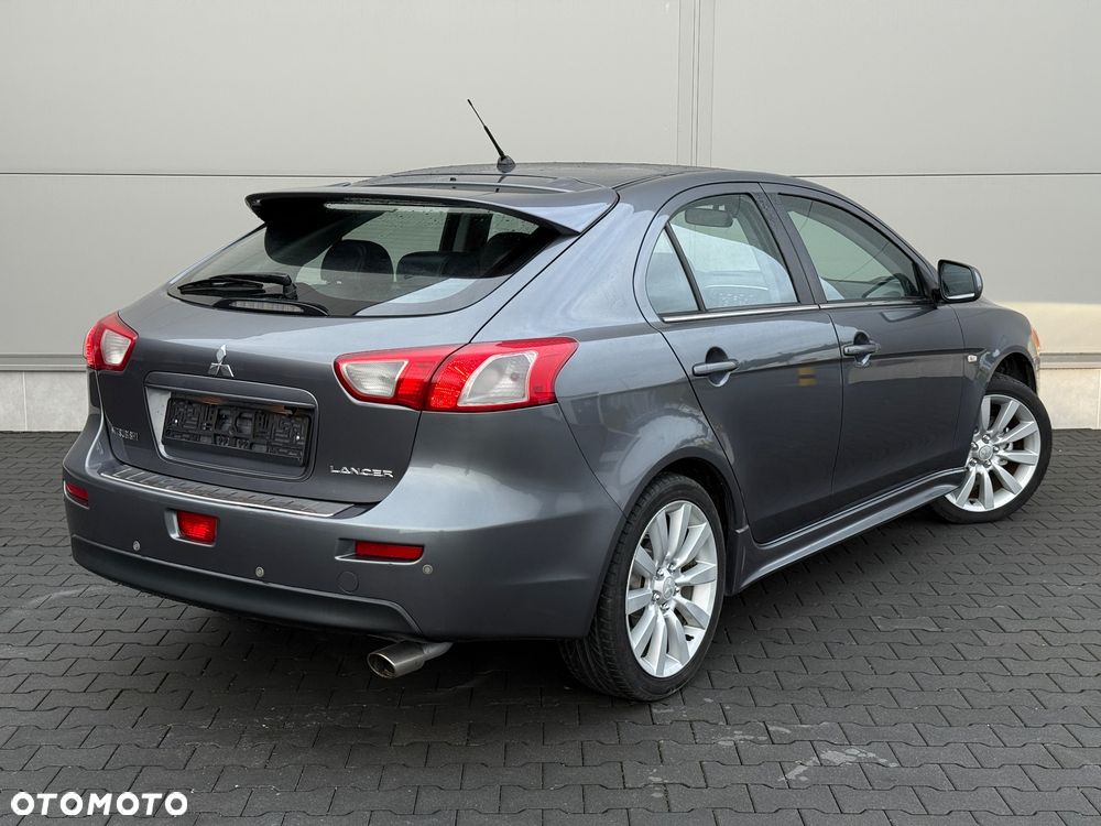 Mitsubishi Lancer - 5