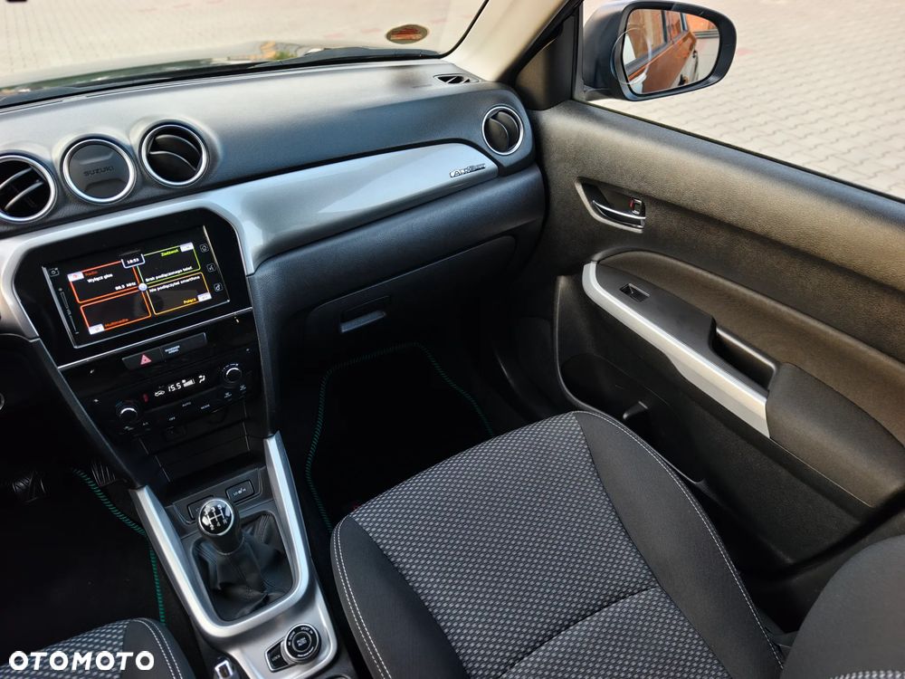 Suzuki Vitara 1.6 (4x4) Allgrip Comfort+ - 13