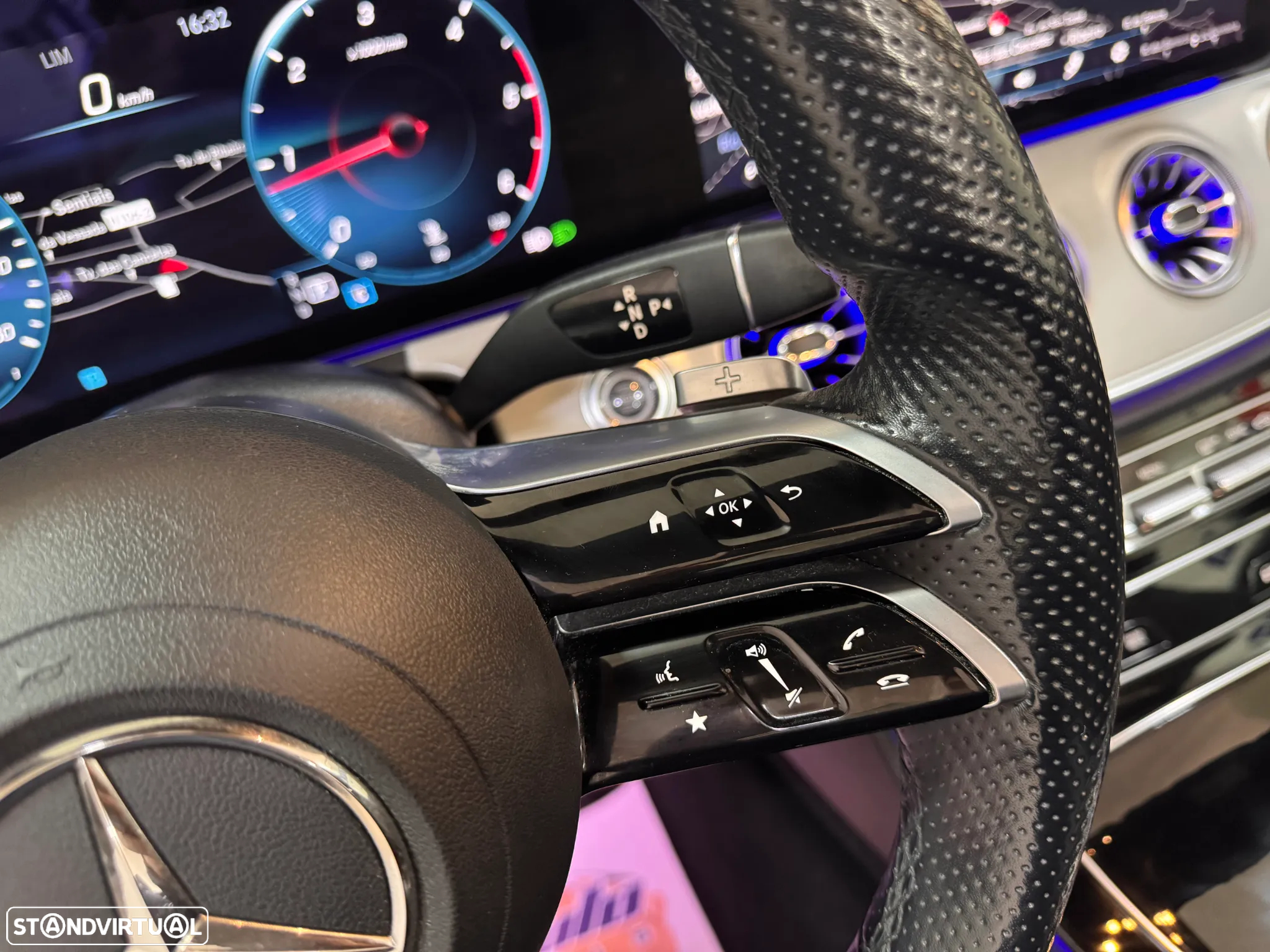 Mercedes-Benz E 220 d AMG Line - 25