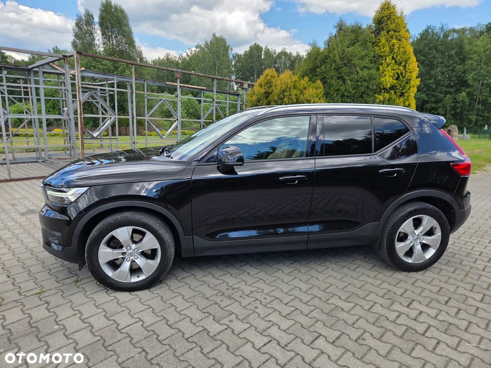 Volvo XC 40 T5 AWD Geartronic Momentum - 1