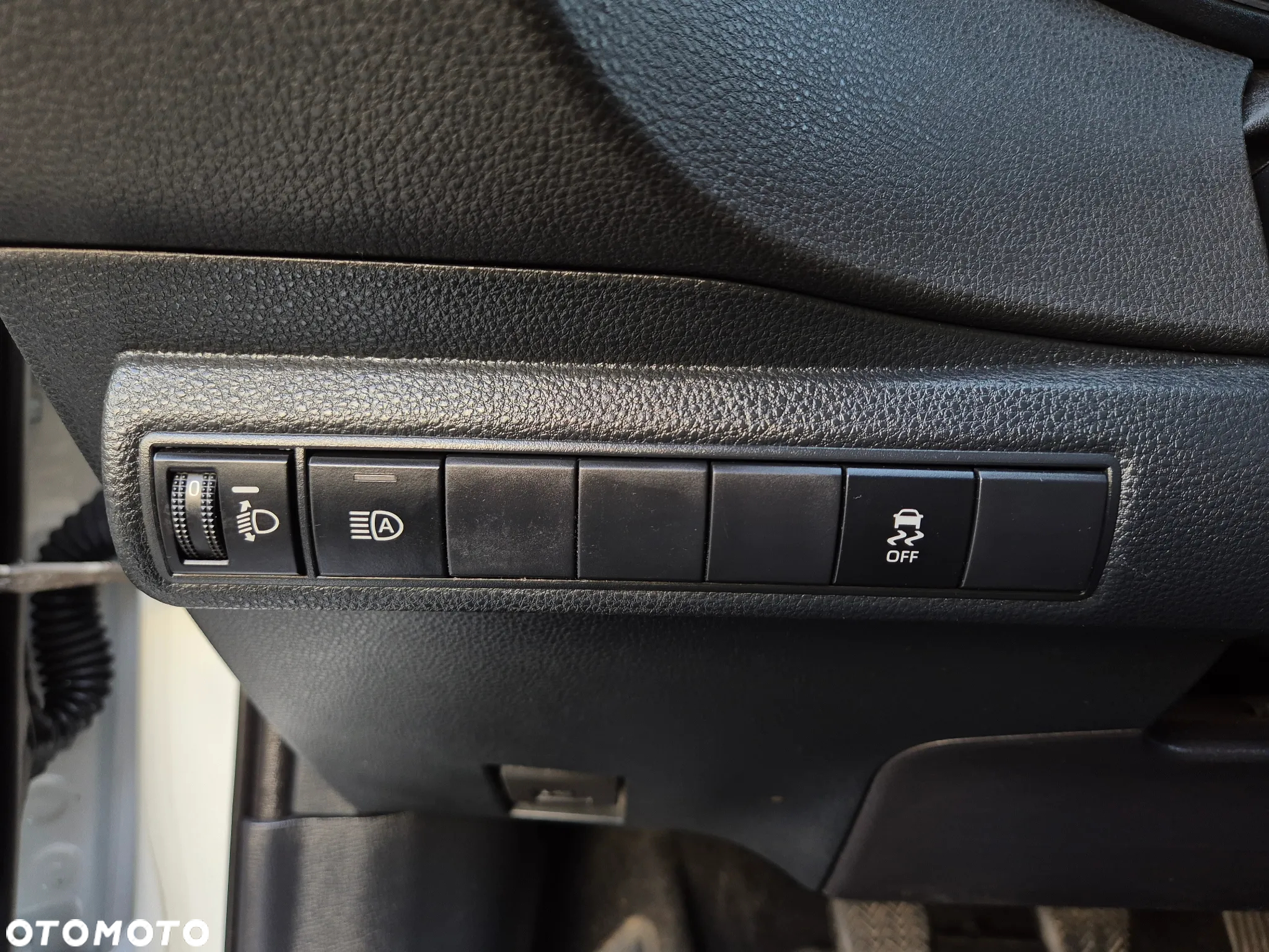 Toyota Corolla 1.2 T Comfort - 17