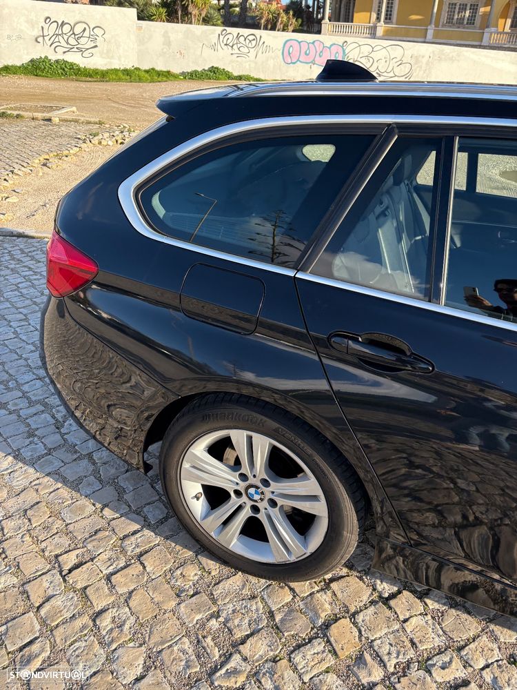 BMW 320 d Line Sport - 17