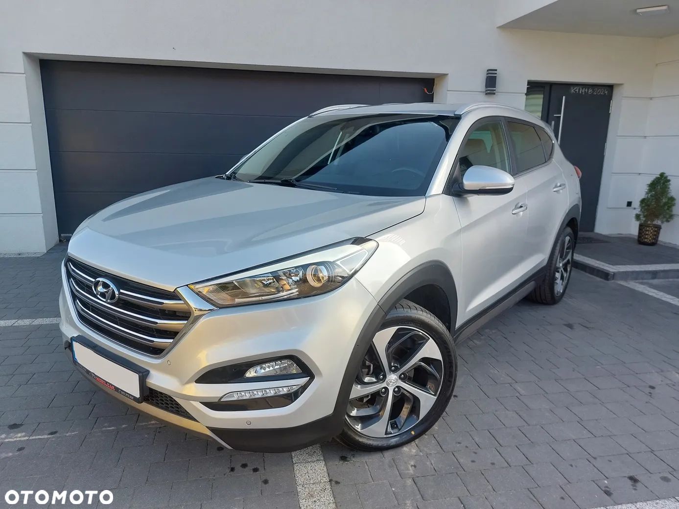 Hyundai Tucson blue 1.7 CRDi 2WD Advantage - 1