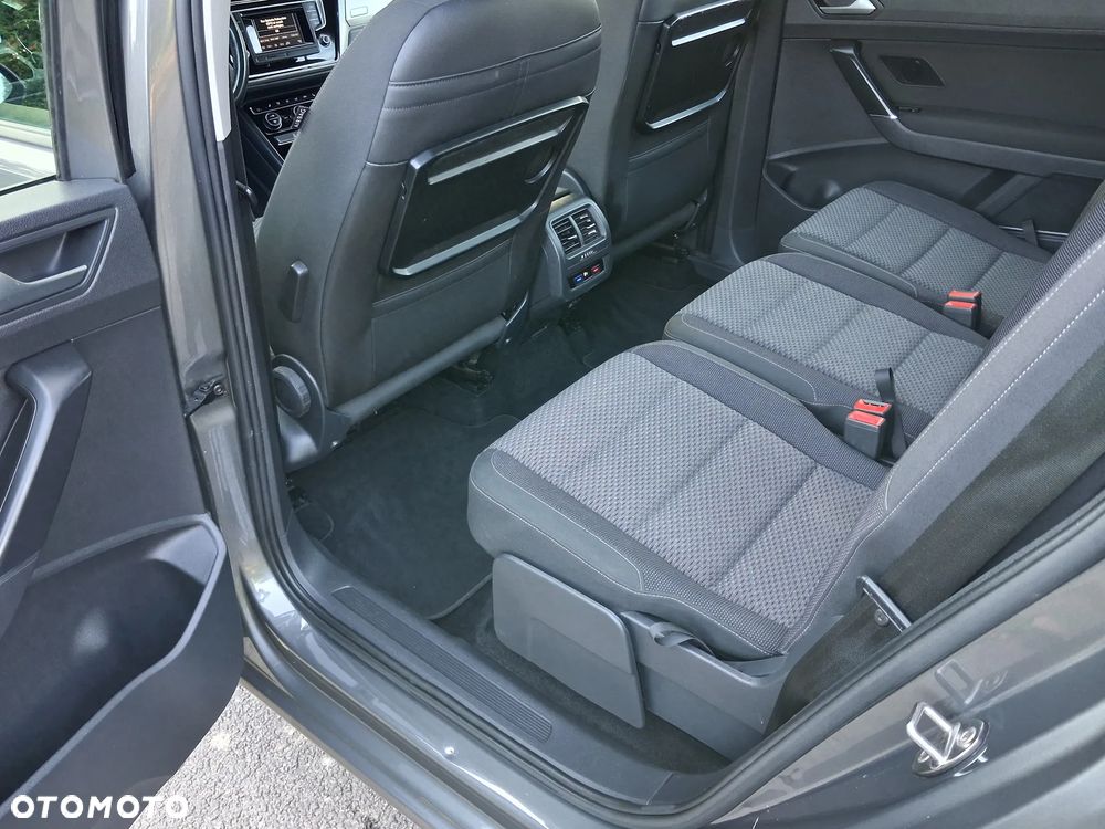 Volkswagen Touran 1.6 TDI SCR BlueMotion Technology Trendline - 6