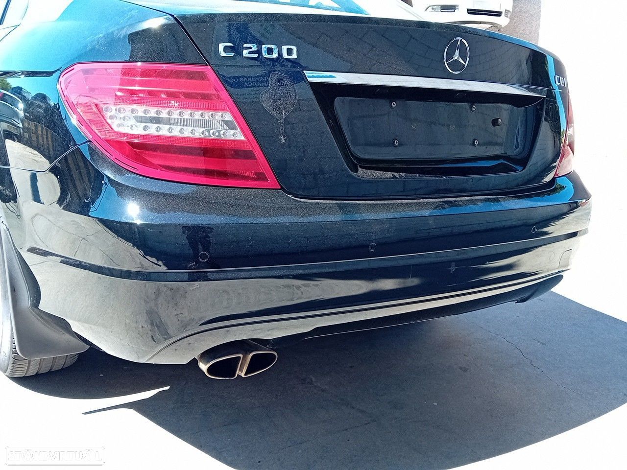 Pára-choques trás MERCEDES-BENZ Classe C (W204) - 1