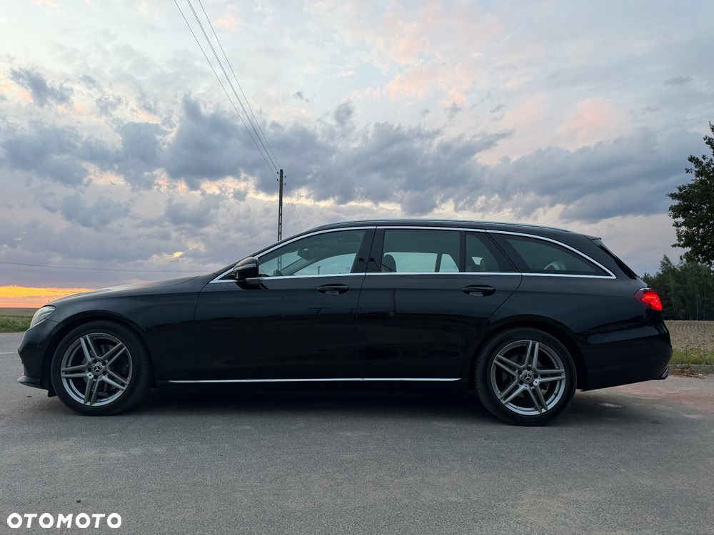 Mercedes-Benz Klasa E 220 d 4-Matic 9G-TRONIC - 10