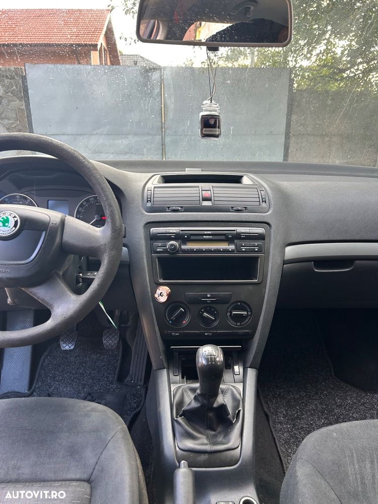 Skoda Octavia 1.4 Classic - 8