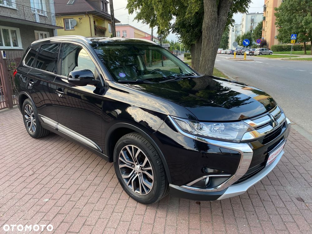 Mitsubishi Outlander 2.0 Intense + - 25