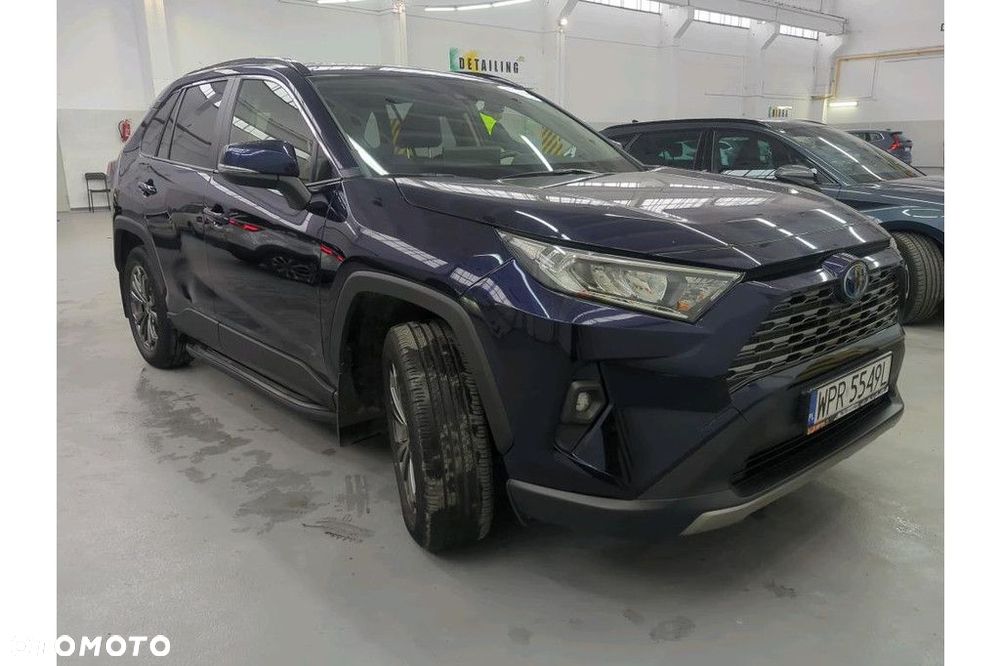 Toyota RAV4 - 4