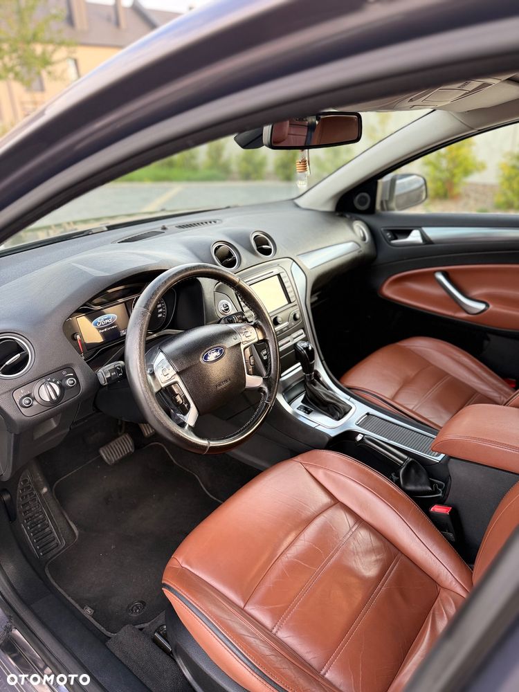 Ford Mondeo 2.0 TDCi Titanium - 11