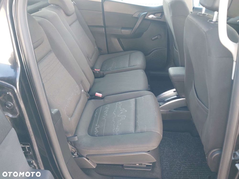Opel Meriva - 16