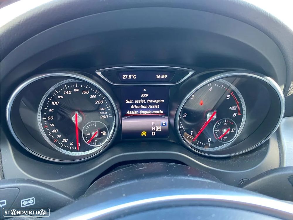 Mercedes-Benz CLA 200 d Shooting Brake AMG Line Aut. - 49