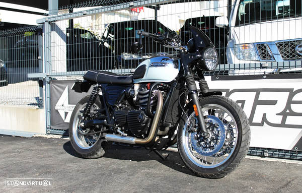 Triumph Bonneville Chrome Edition-Custom