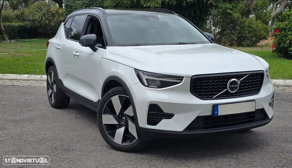 Volvo XC 40 1.5 T4 PHEV Plus Dark - 1