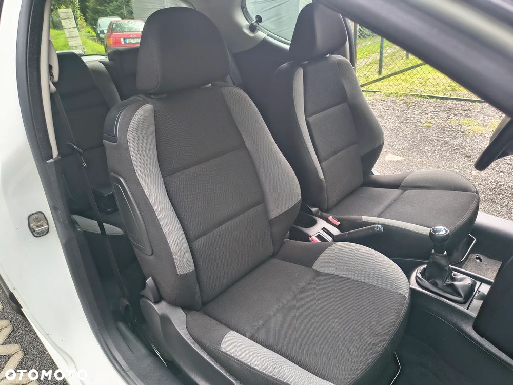Peugeot 207 95 VTi Tendance - 23