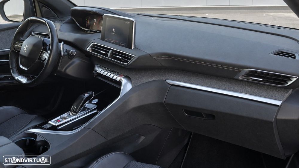 Peugeot 5008 1.6 BlueHDi GT Line EAT6 - 38