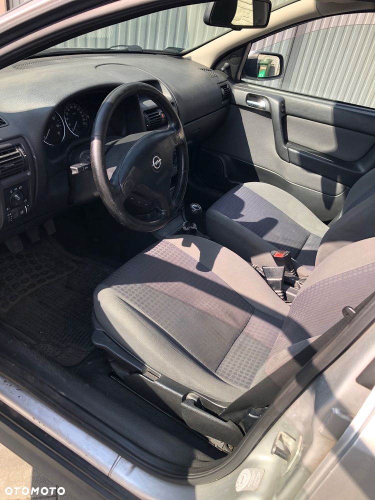 Opel Astra 1.6 GL / Club - 5