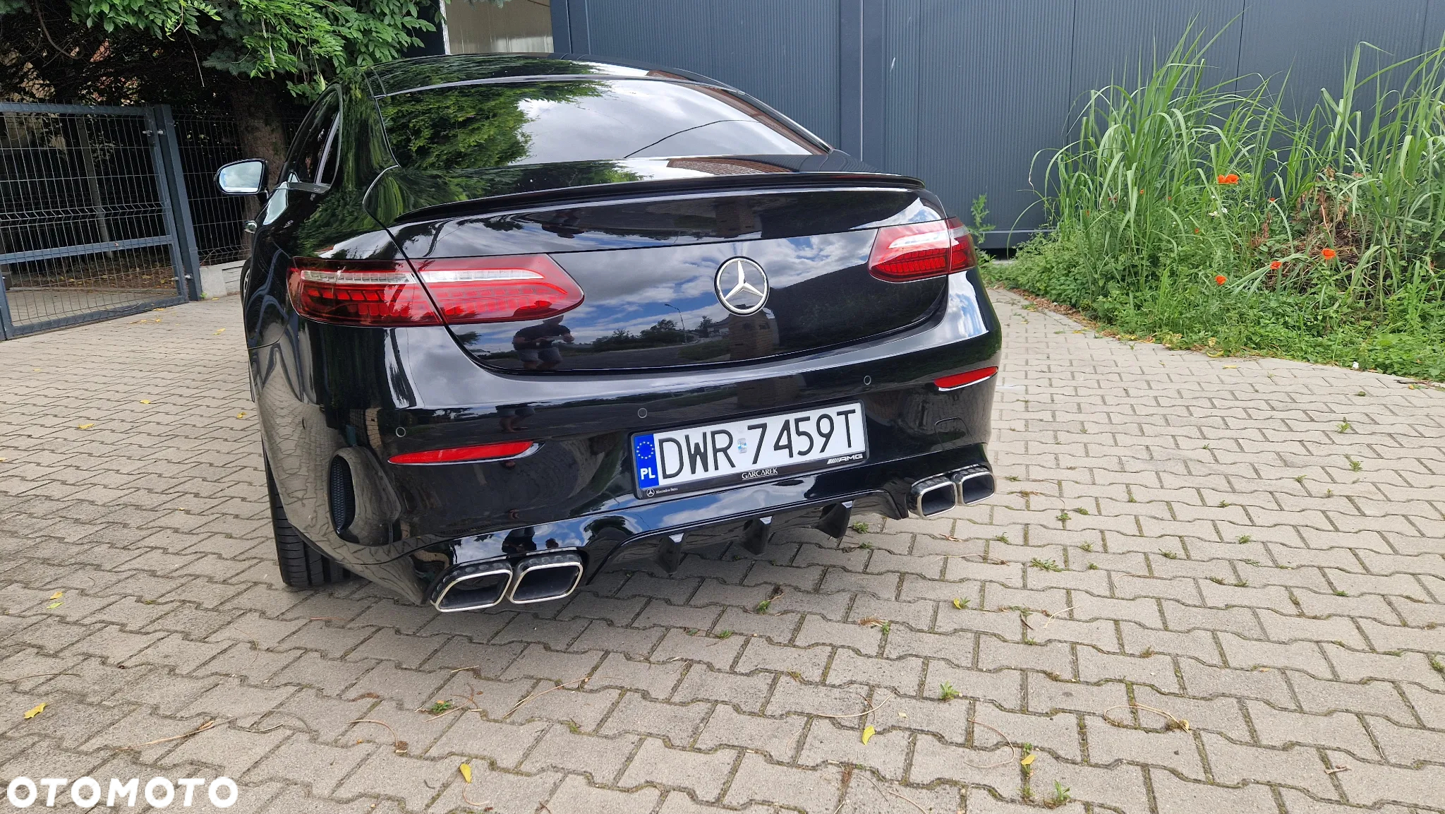 Mercedes-Benz Klasa E 220 d Coupe 4-Matic AMG - 4