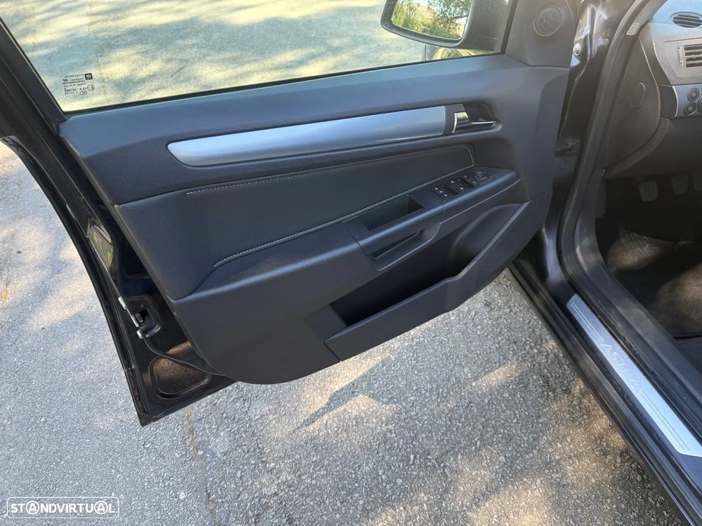 Opel Astra Caravan 1.3 CDTi Cosmo - 9