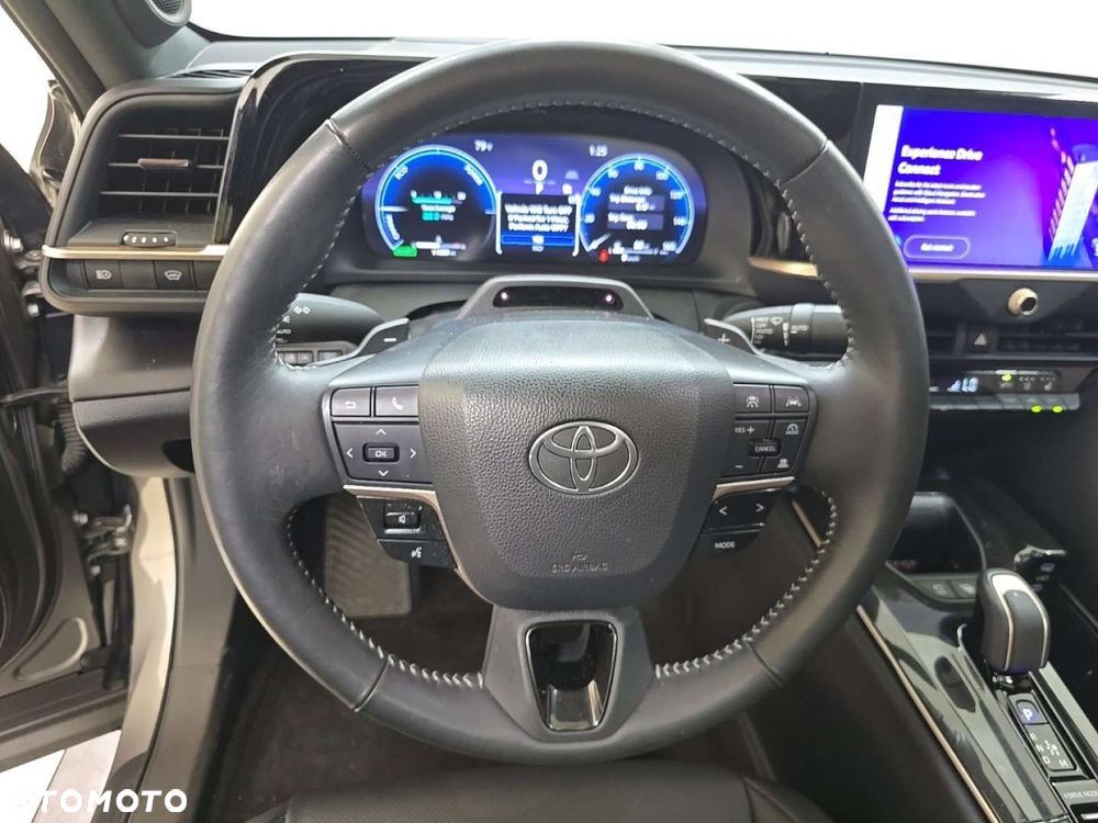 Toyota Crown - 12