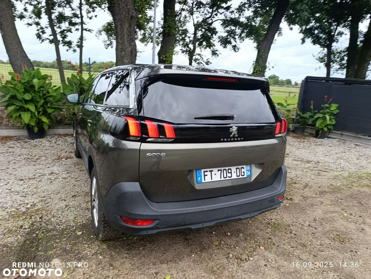 Peugeot 5008 - 31