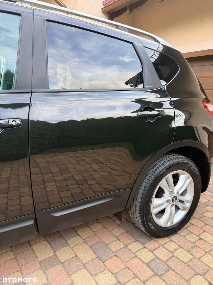 Nissan Qashqai - 11