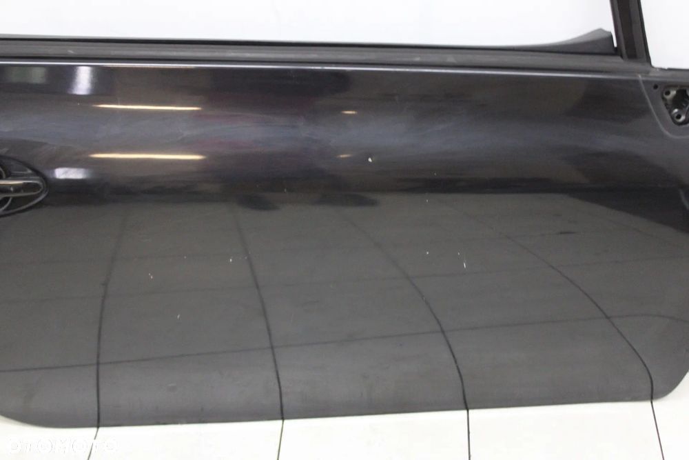 TOYOTA AURIS 3D 06R- DRZWI PRAWE PRZEDNIE PRAWY PRZÓD 209 - 4