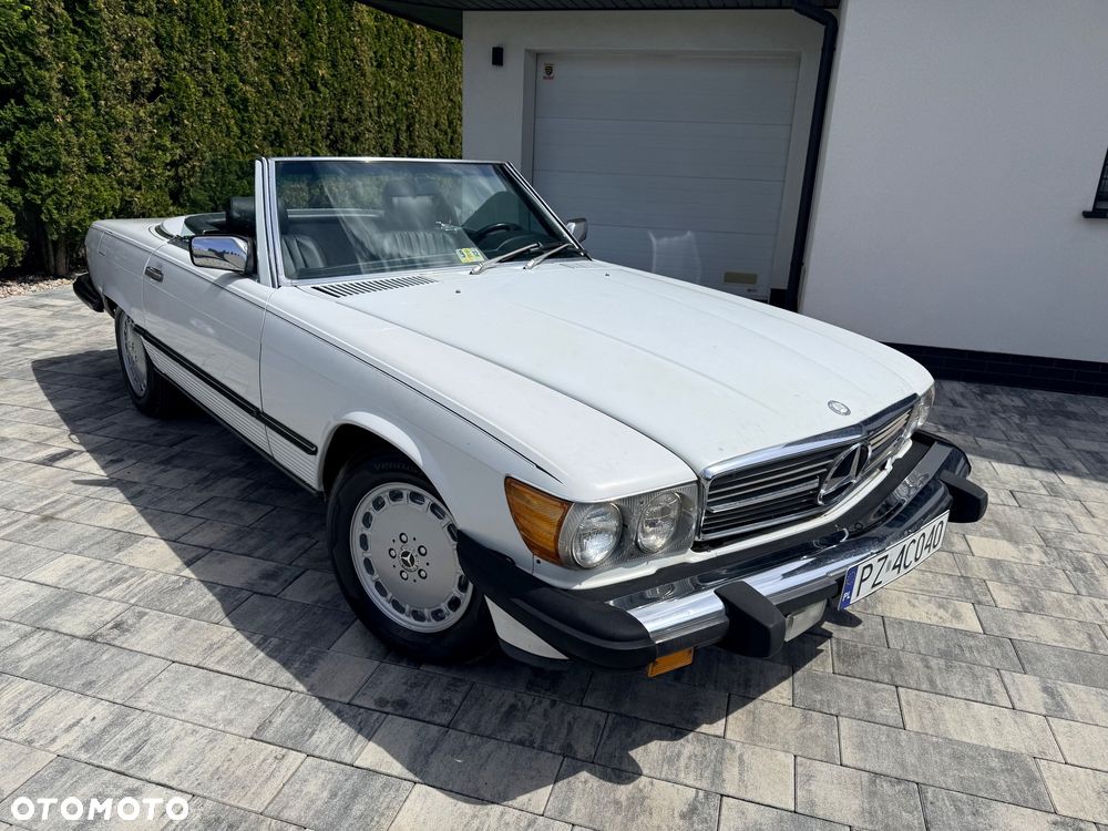 Mercedes-Benz SL - 1