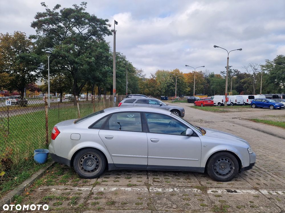 Audi A4 Limousine 2003 photo 3
