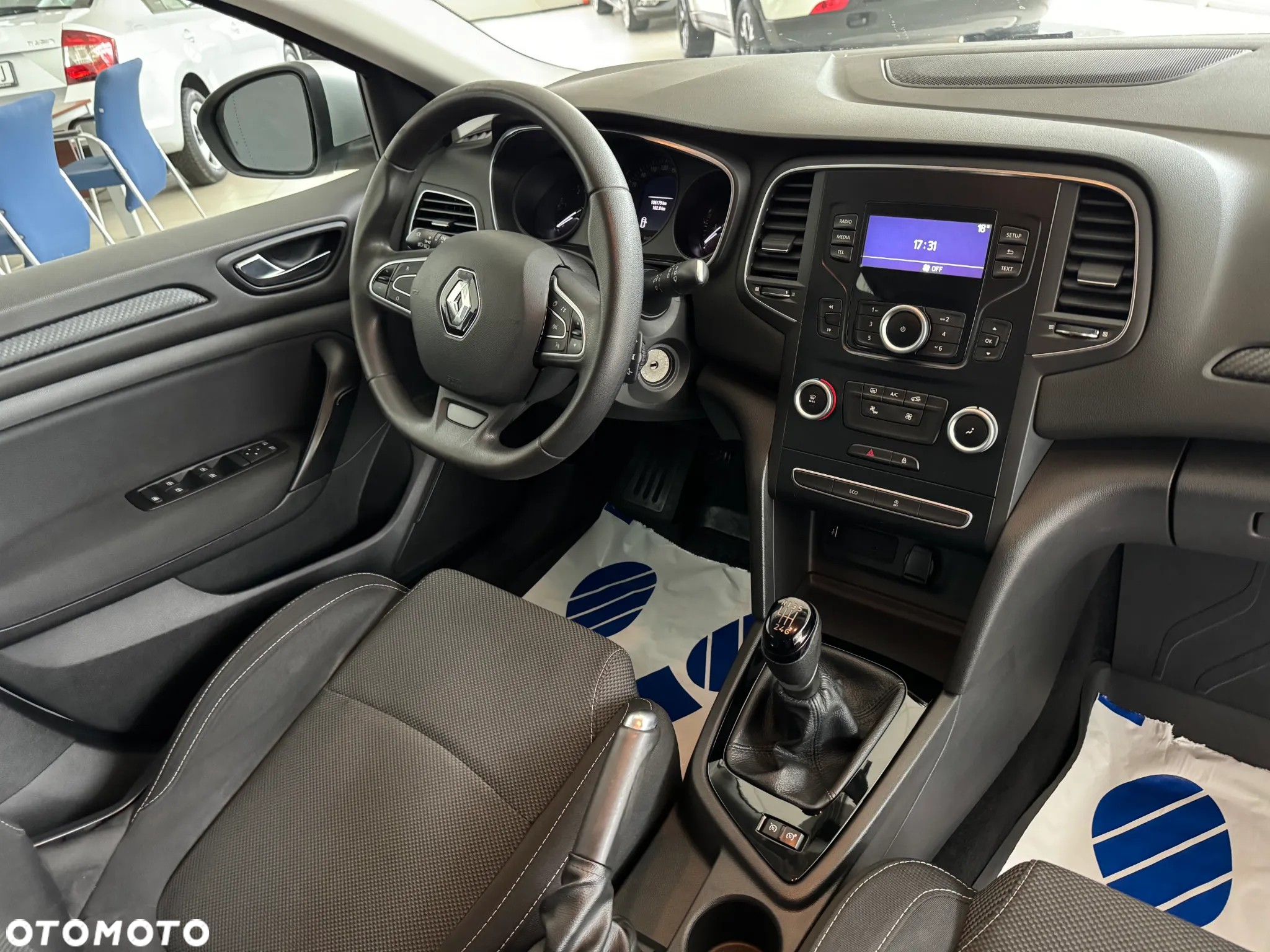 Renault Megane 1.5 dCi Life - 25