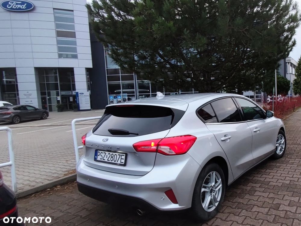 Ford Focus 1.0 EcoBoost Titanium ASS PowerShift - 4