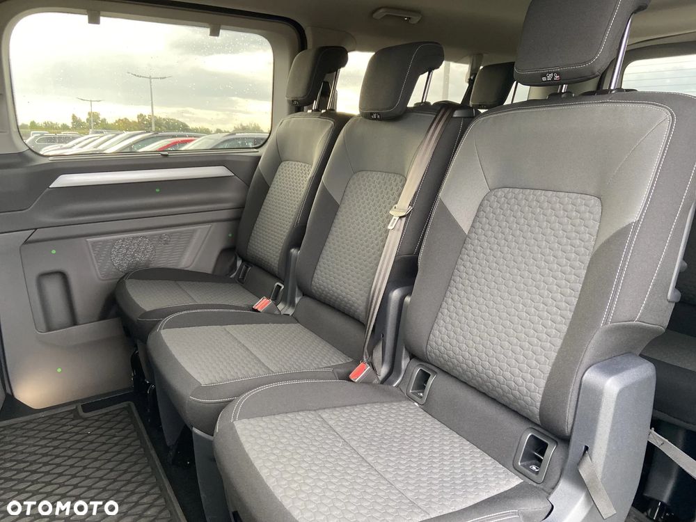 Volkswagen Transporter Caravelle Lang DSG - 18