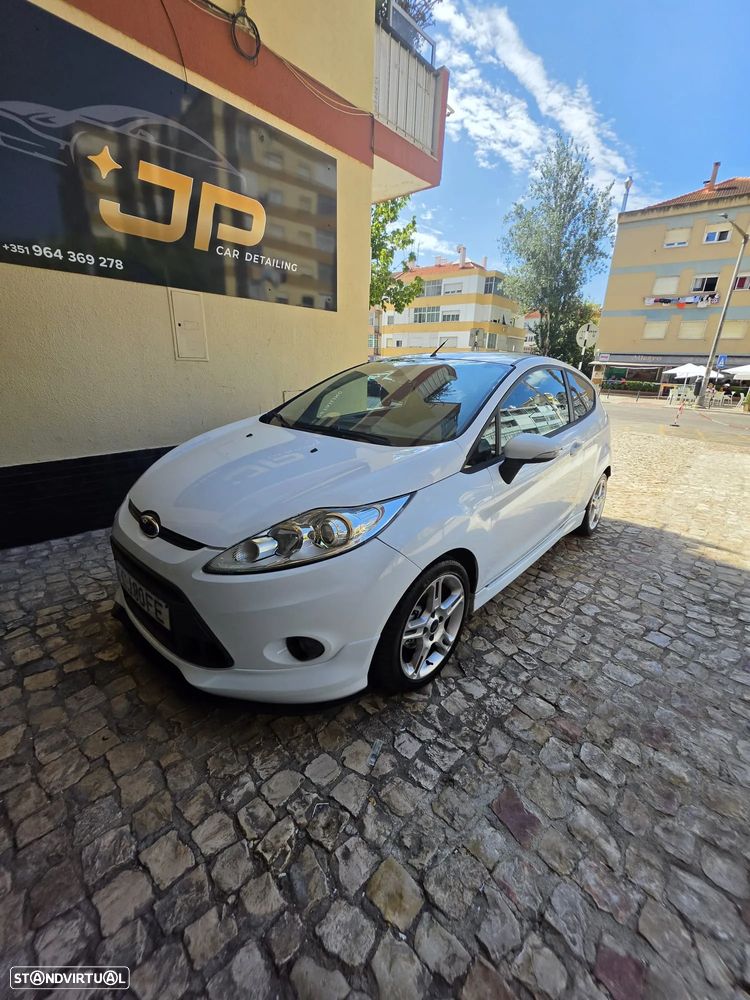 Ford Fiesta 1.6 Ti-VCT Sport - 9