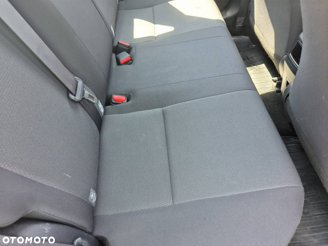 Toyota Auris - 12