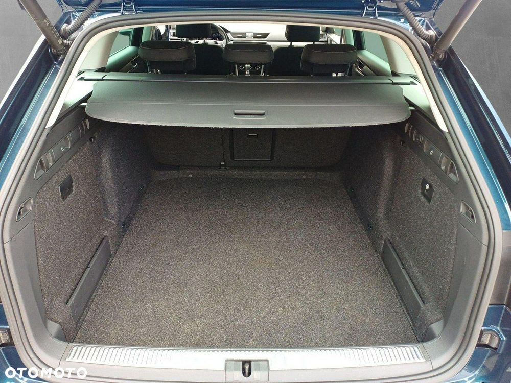 Skoda Superb 2.0 TDI SCR Style DSG - 27