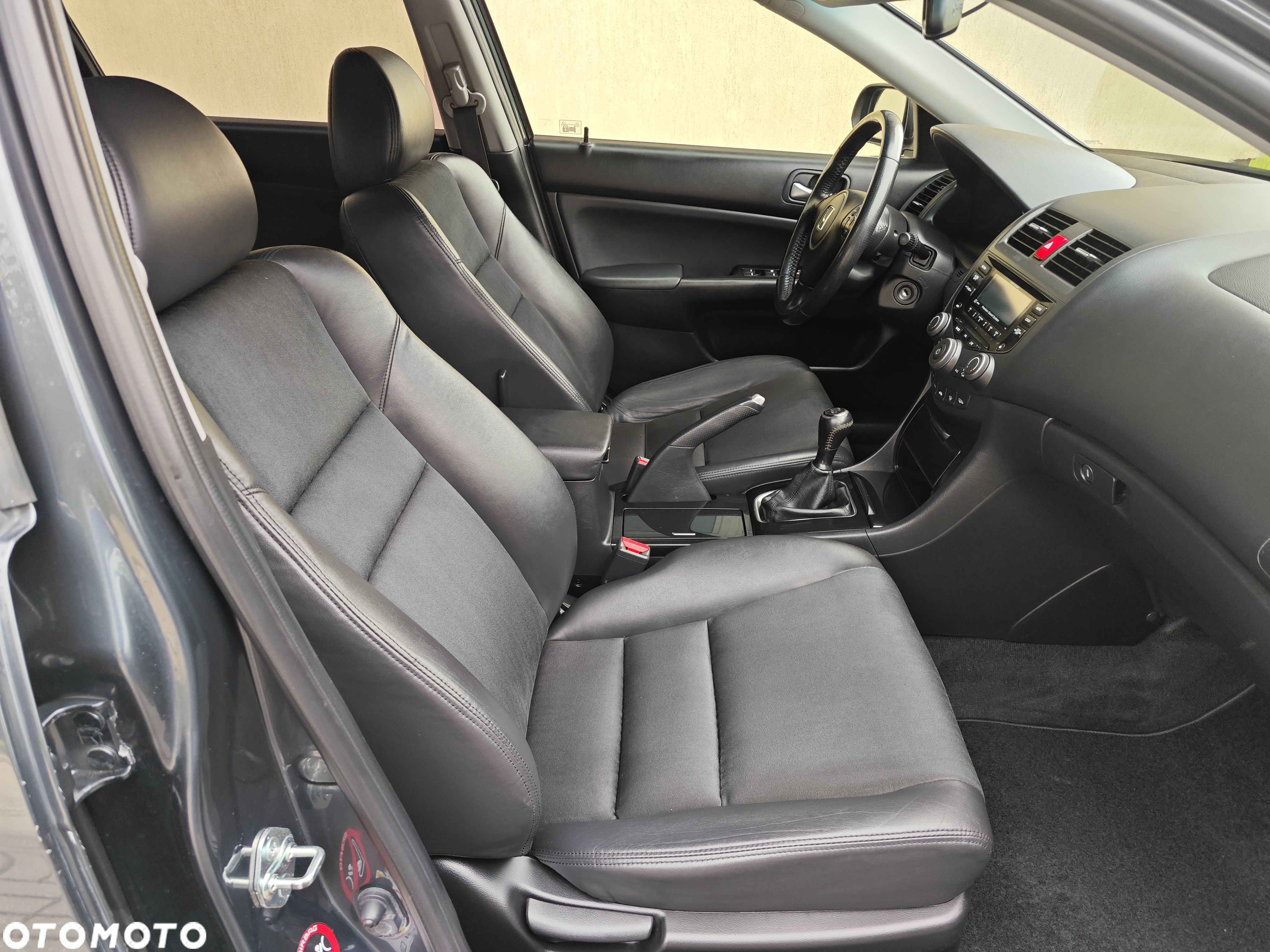 Honda Accord Tourer 2.2i-CDTi Sport 30 Jahre Edition - 13