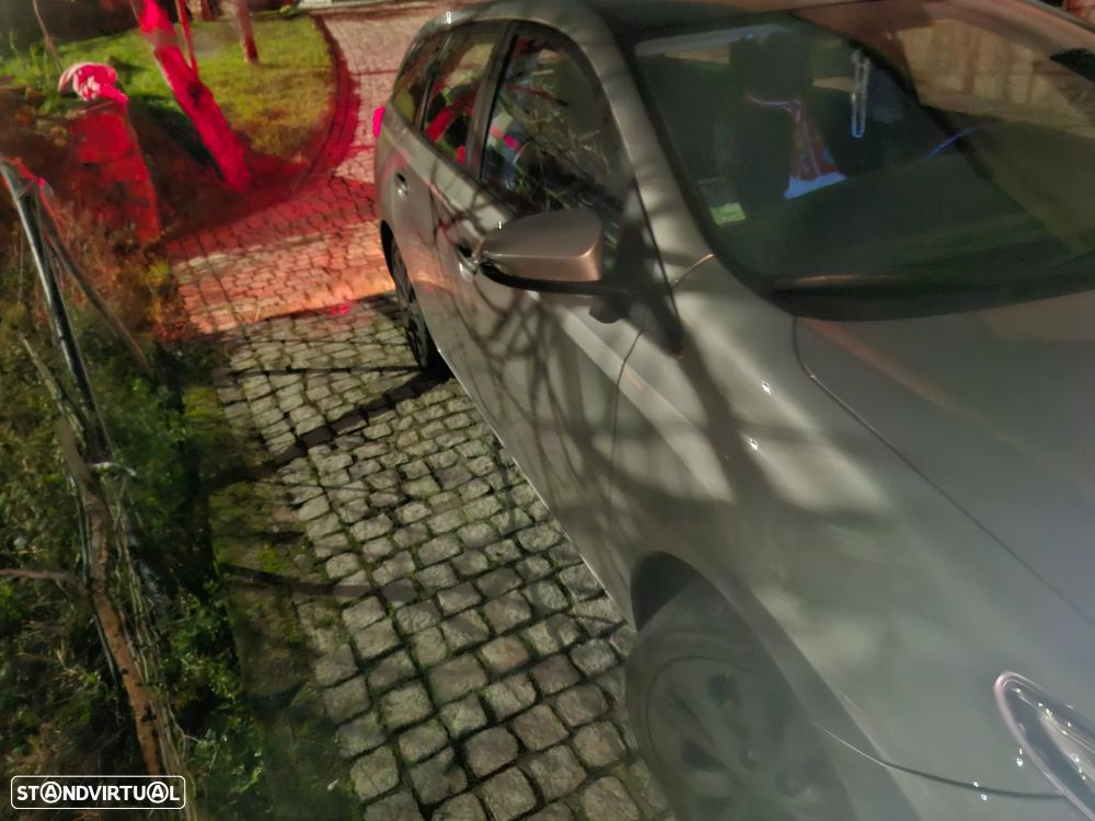 Toyota Auris Touring Sports 1.4 D-4D Active - 2