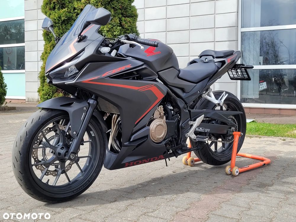 Honda CBR - 18