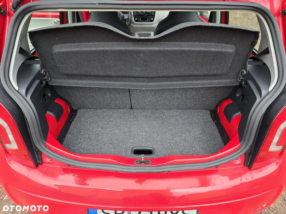 Volkswagen up! - 10