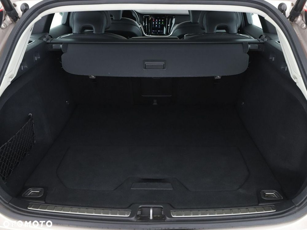 Volvo V60 B4 B Plus Bright - 21