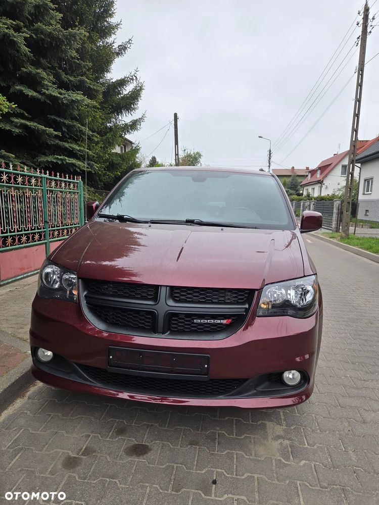 Dodge Grand Caravan 3.6 R/T - 5