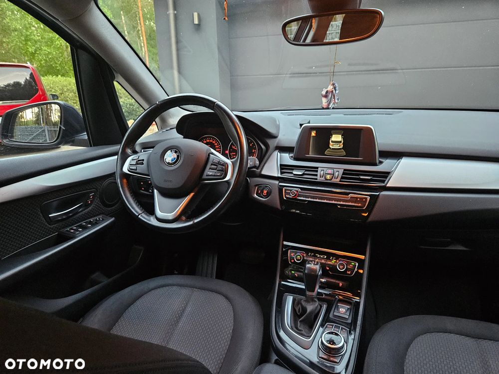 BMW Seria 2 218d GT Sport Line sport - 30