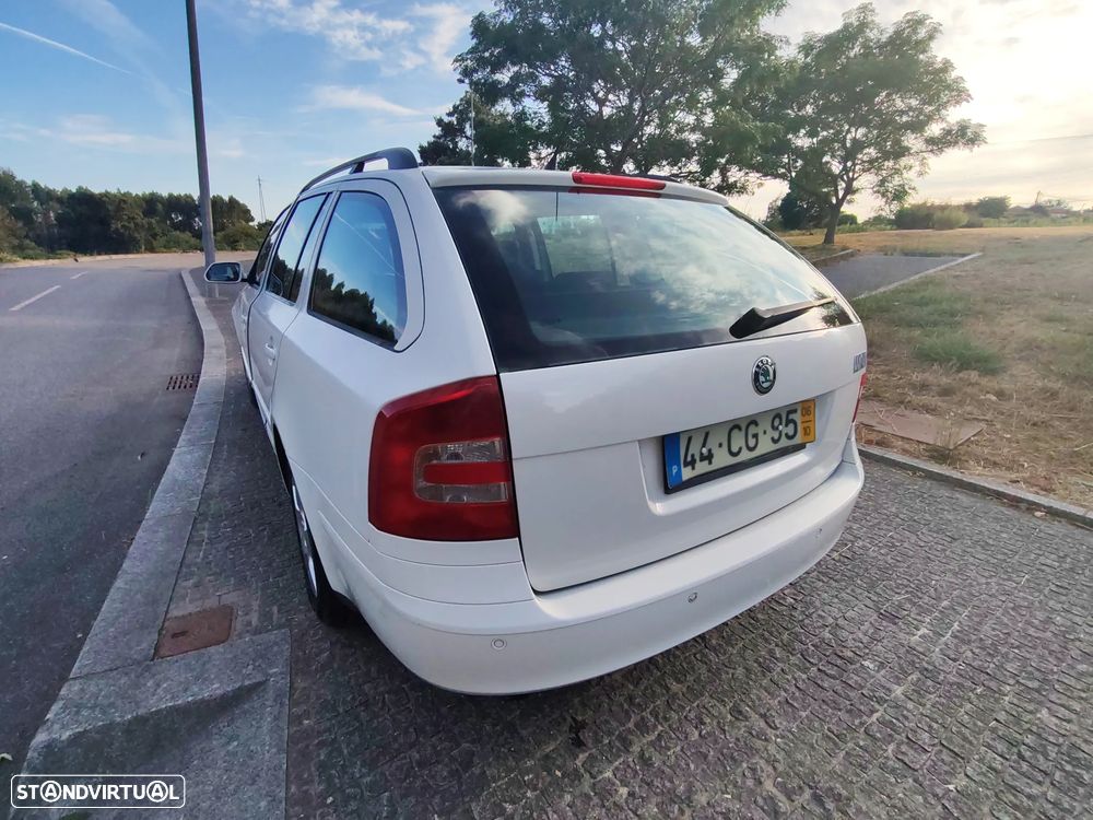 Skoda Octavia Break - 11