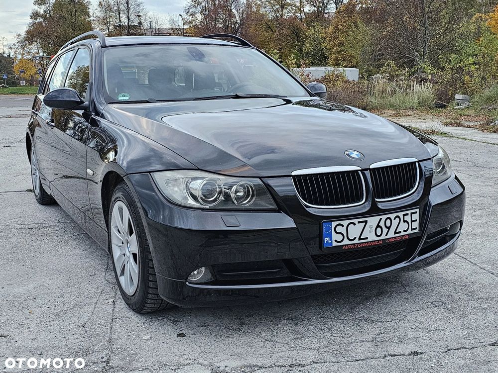 BMW Seria 3 318i - 8