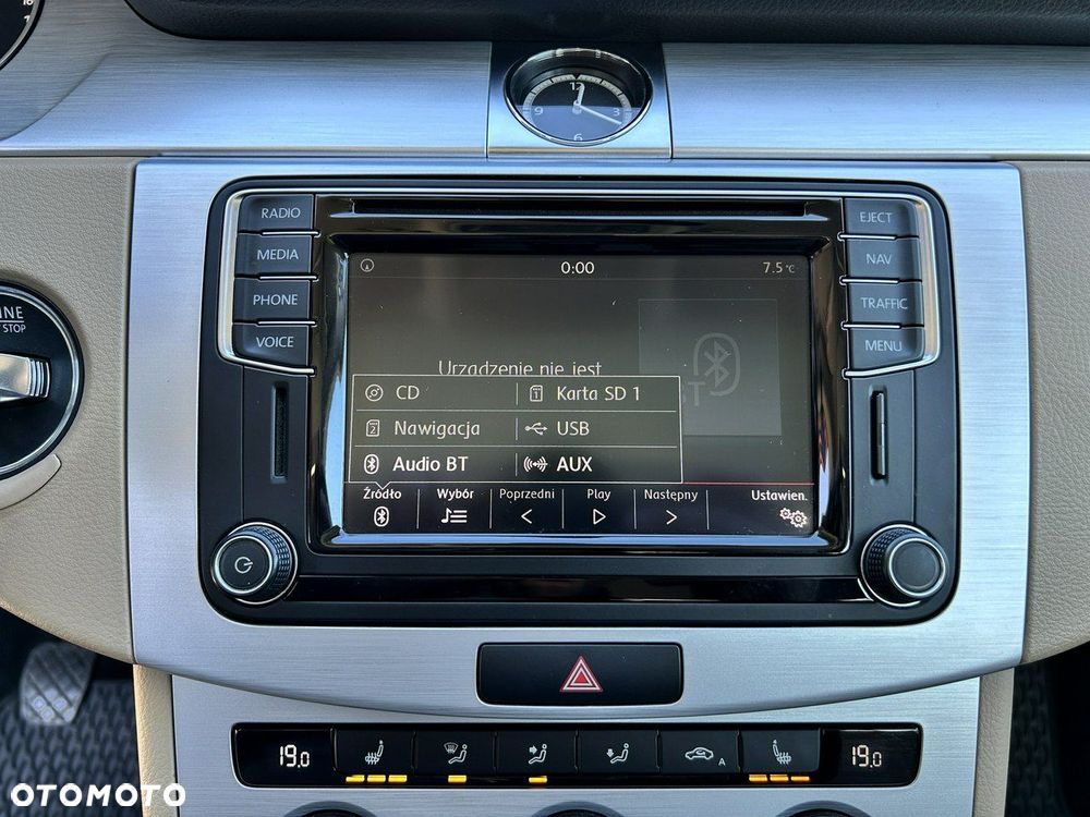 Volkswagen Passat CC - 23